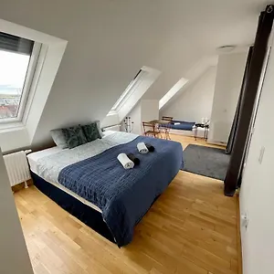  Проживание в семье Eca Rooftop Live - Private & Serviced