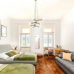  Apartman Designer Apartment, Central, Next To Danube