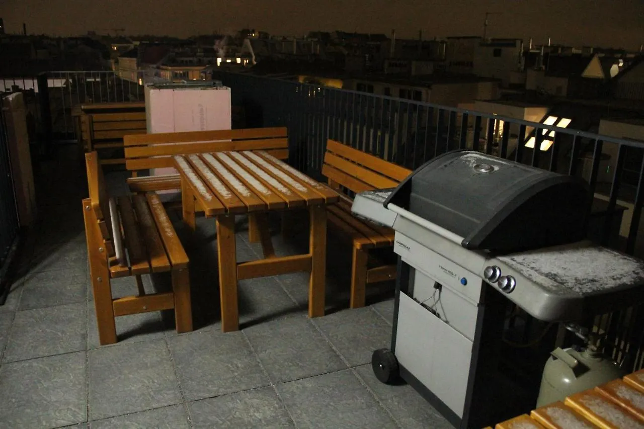 Betariel'Com Akh University Vienna Apartment