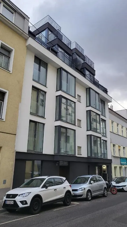 Betariel Apartments M12 Vienne 0*,