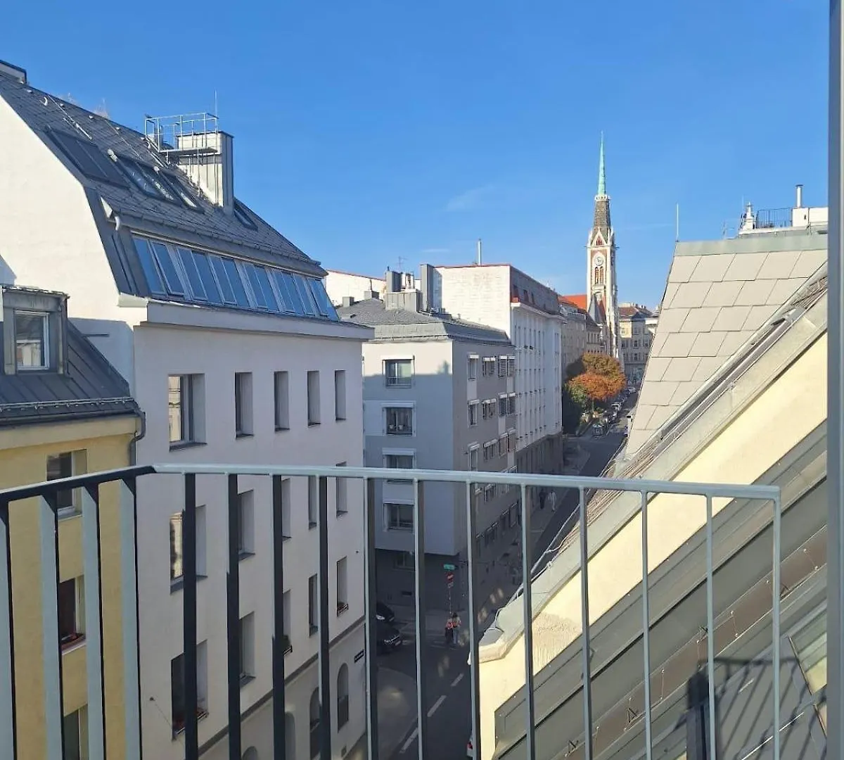 Betariel'Com Akh University Vienna Apartment