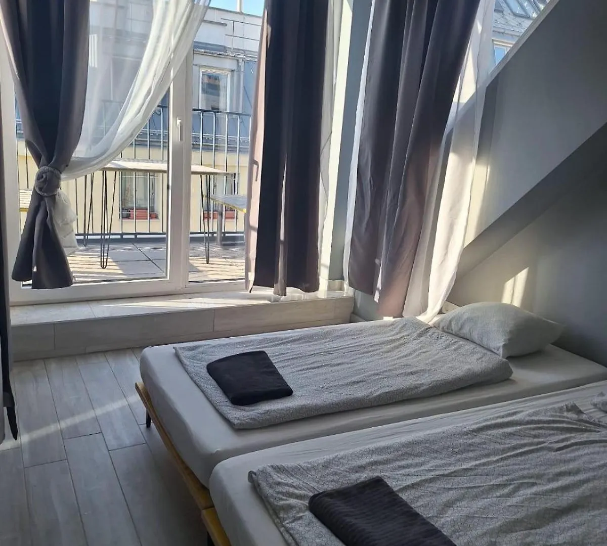 Betariel'Com Akh University Vienna Apartment