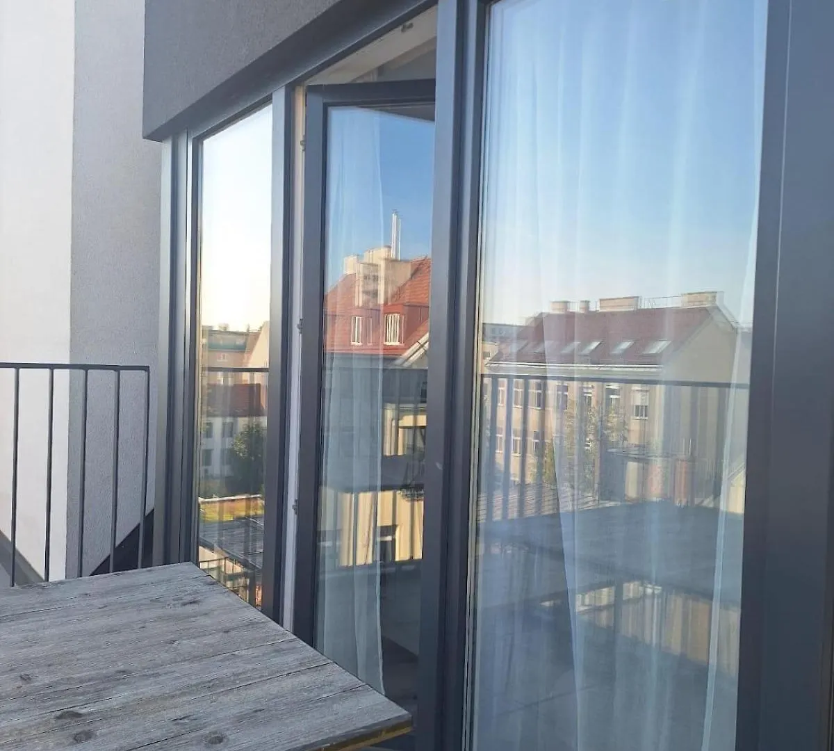 Betariel'Com Akh University Vienna Apartment